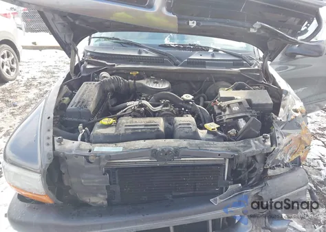 2001 Dodge Dakota Slt/Sport from USA, damaged, VIN 1B7FL26X11S296122